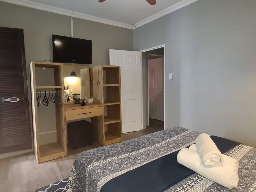 5 Bedroom Property for Sale in Kenton On Sea Eastern Cape